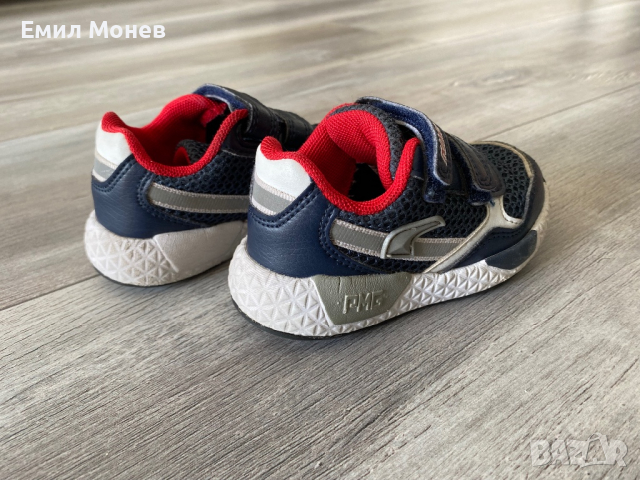 Детски обувки Primigi 23 номер, снимка 2 - Детски маратонки - 44669748