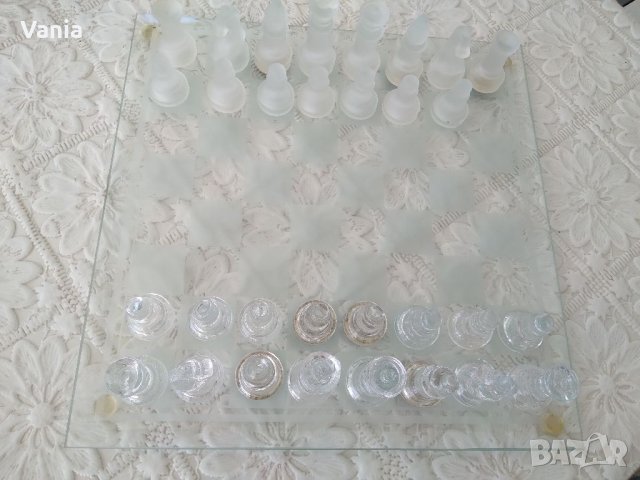 Стъклен шах, снимка 3 - Шах и табла - 33830845