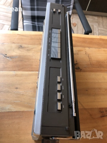 Grundig RR 700, снимка 5 - Радиокасетофони, транзистори - 53722440