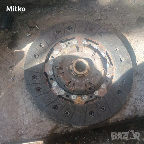 Феродов Диск За Фолксваген Голф 5 2.0ТДИ 140кс. / VW Golf 5 2.0TDI 140hp, снимка 2 - Части - 47653129