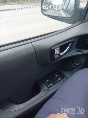 Продавам Хюндай Санта Фе 4/4, снимка 4 - Автомобили и джипове - 52393752