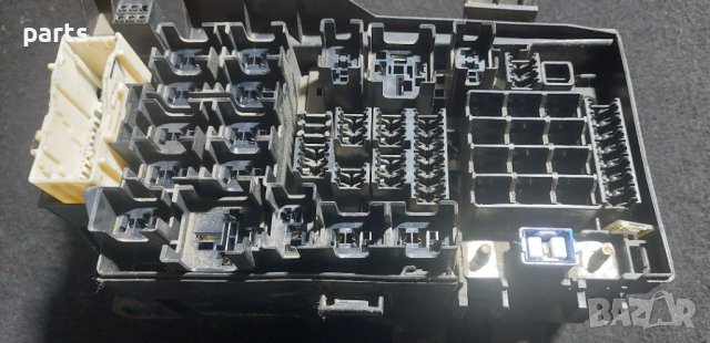 Бушонна Кутия Мазда 6 - Mazda 6 N, снимка 2 - Части - 40209318