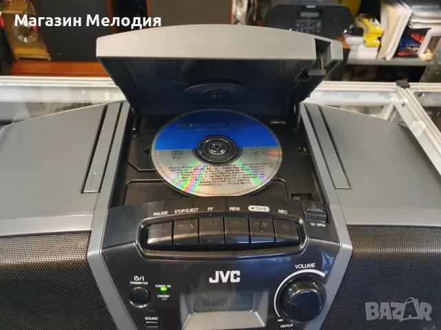 Радиокасетофон с диск JVC RC-QN1 В отлично техническо и визуално състояние., снимка 5 - Радиокасетофони, транзистори - 47894618