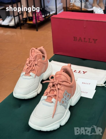 Лимитиран модел дамски сникърси BALLY  666 лв., снимка 3 - Маратонки - 51072094
