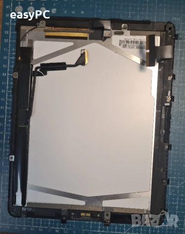 Apple iPad 1st Gen Wi-Fi + 3G A1337 32GB, снимка 7 - Таблети - 51569247