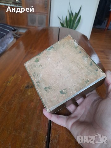 Стара дървена кутия #3, снимка 7 - Антикварни и старинни предмети - 39433563