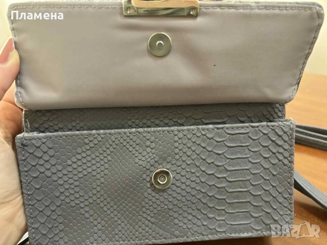 Оригинална сива като нова чанта , снимка 5 - Чанти - 51946270