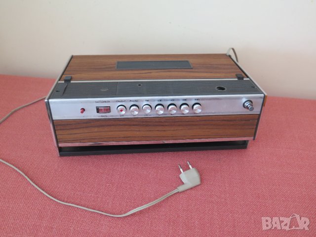Vintage Grundig  Concert-Boy 208,   1967–1969г.,Ретро радио , снимка 6 - Радиокасетофони, транзистори - 41191157