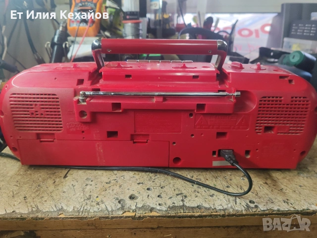 Радио касетофони, снимка 4 - Радиокасетофони, транзистори - 53531802