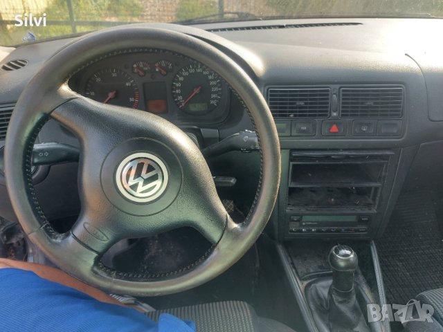 VW Golf 4 1.9 TDI 131 кс на части !!!, снимка 2 - Автомобили и джипове - 41916343