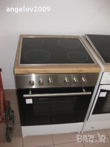 Фурна с керамичен плот ОК., снимка 2 - Печки, фурни - 53724916