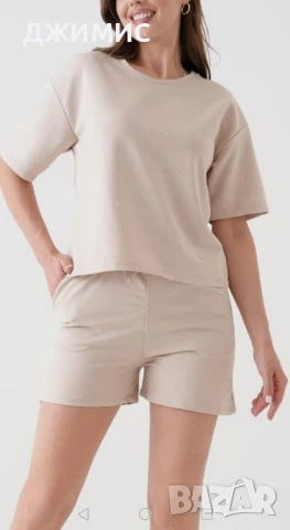 - 30 % спортно-ежедневен комплект с камъни цвят бежав, снимка 1