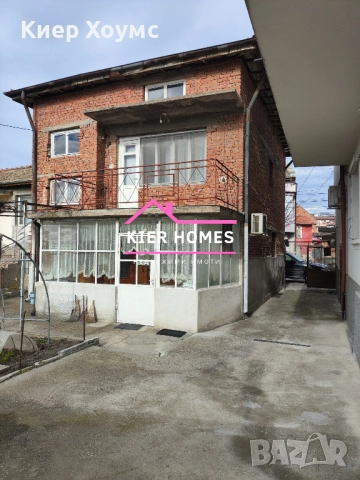 Двуетажна къща в Свиленград обл.Хасково, снимка 2 - Къщи - 52293798