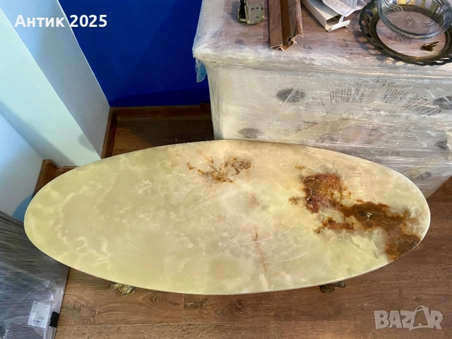 Винтидж холна маса с масивен каменен плот, много тежка, снимка 3 - Антикварни и старинни предмети - 52772485