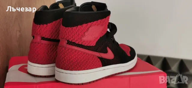 Nike Air Jordan 1 Retro High Flyknit Bred номер 40, снимка 2 - Маратонки - 48108751