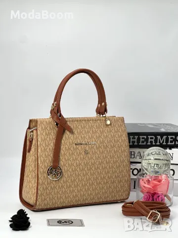 Michael Kors дамски чанти различни цветове , снимка 2 - Чанти - 48179784