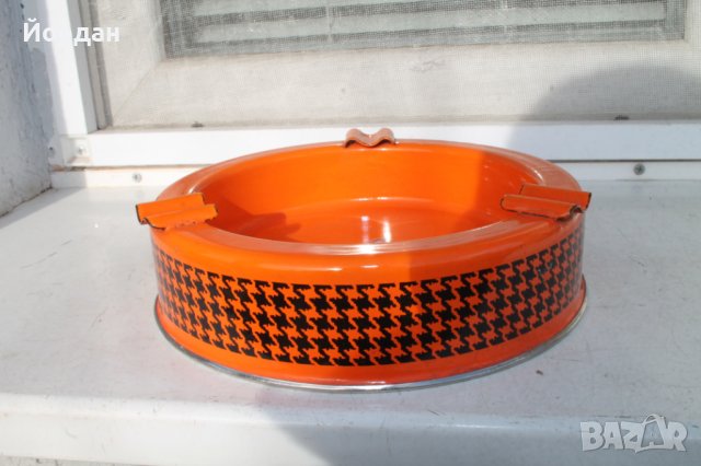 Български емайлиран пепелник, снимка 2 - Колекции - 39518858