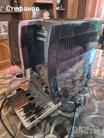 Предлагам кафеавтомат Делонги динамика ECAM 350.50.B, снимка 3 - Кафемашини - 51005735