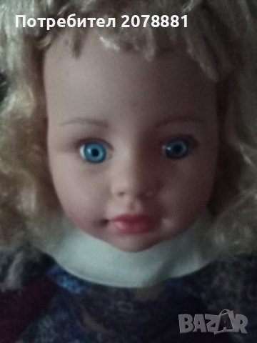  Красива Ретро кукла