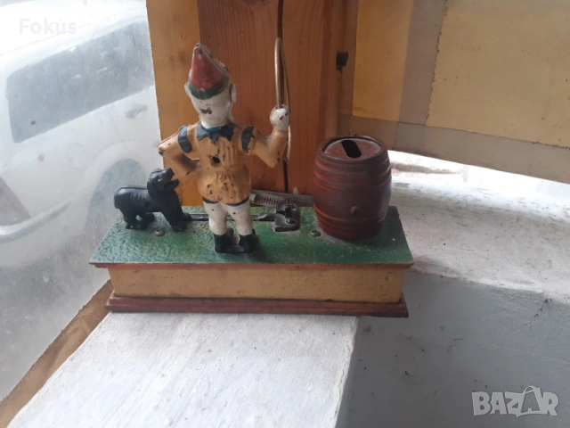 Стара метална играчка чугун с механизъм - работи, снимка 3 - Антикварни и старинни предмети - 53416720