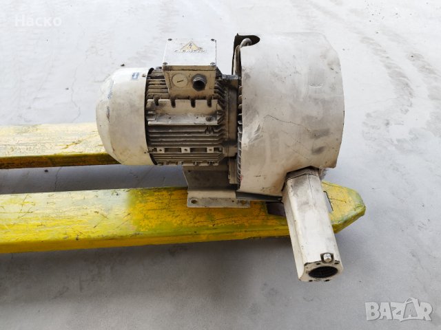 Многостъпална вакуум помпа тип въздуходувка Simens , снимка 4 - Други машини и части - 40659903