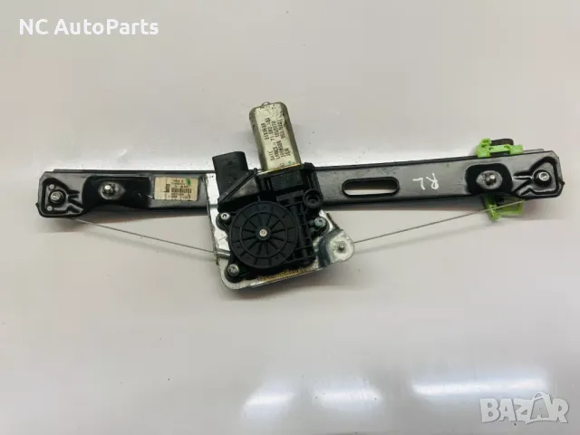 Ел мотор за задна лява врата ОРИГИНАЛЕН за BMW БМВ 3та серия Е90 Е91 71002603 / 707588314 2008