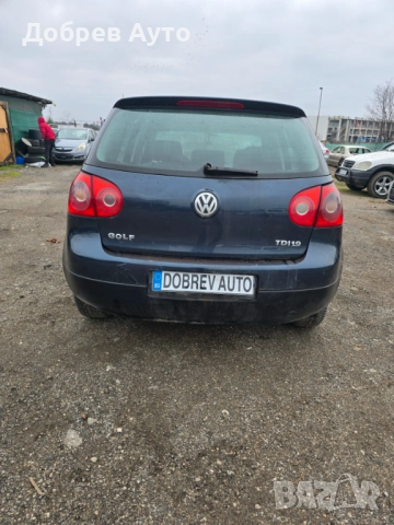 VW Golf Mk5 1.9TDI, 5 скорости, снимка 4 - Автомобили и джипове - 52651272