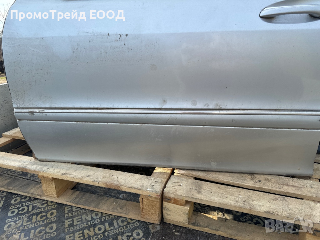 Предна лява врата сива Мерцедес W220 S class Mercedes , снимка 2 - Части - 44600183