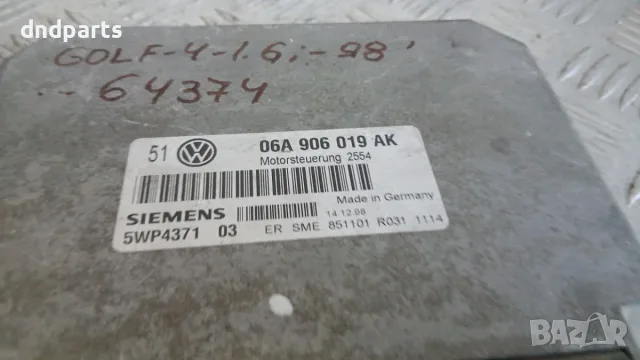 Компютър VW Golf 4 1.6i 1998 06A906019AK 5WP4371 Volkswagen Golf IV (1998-2004), снимка 2 - Части - 56154997