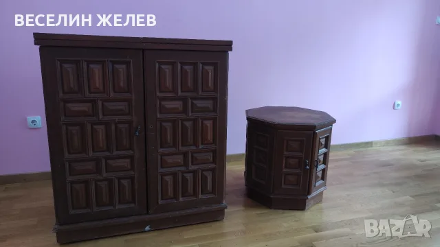 Оригинален разтегателен шкаф-бар от масиво дърво с естествен зелен мрамор, снимка 12 - Шкафове - 56061757
