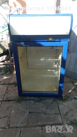 Малка витрина, снимка 5 - Хладилни витрини и фризери - 51491816