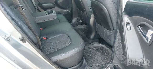Hyundai IX35 2.0 163k., снимка 15 - Автомобили и джипове - 55878443