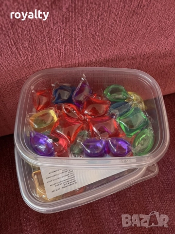 Капсули за пране. Подходящи за бели и цветни дрехи. Аромати - жълт (Шанел), син (море) и т.н.