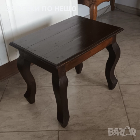 ЧУДЕСНА ВИНТИДЖ МАСИЧКА ПОМОЩНА ОТ МАСИВ МАХАГОН, снимка 3 - Маси - 52753147