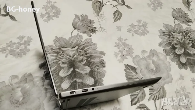 15,6" Lenovo Yoga Y720 , снимка 15 - Лаптопи за дома - 56329704