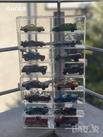 Hot Wheels Витринка за 8 бр. Колички, снимка 2 - Коли, камиони, мотори, писти - 53287359