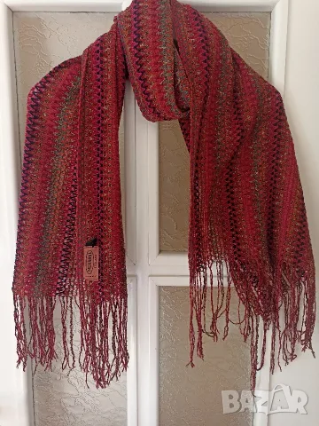 Дамски шал Missoni, снимка 13 - Шалове - 56361312