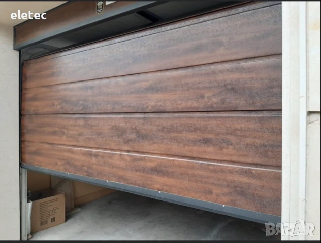 Секционни врати