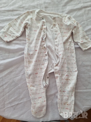 Дрешки за бебе момиче по 1лв/бр.Размер 9-12м., снимка 9 - Комплекти за бебе - 49664426