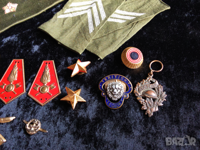 Стари значки и Емблеми, кокарди, вензели, нагръдни знаци и много други военни и полицейски отличител, снимка 12 - Колекции - 44688619