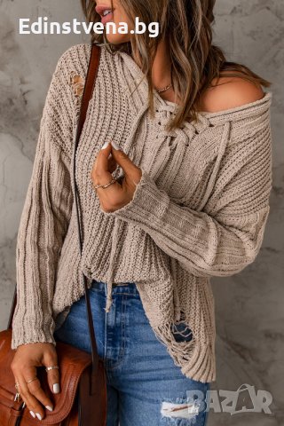 Дамски накъсан пуловер в бежово, с качулка и връзки, снимка 5 - Блузи с дълъг ръкав и пуловери - 44321117