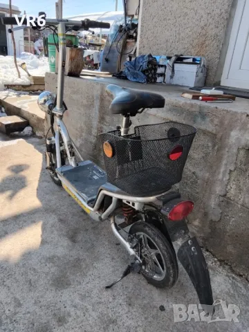 Тротинетка, снимка 2 - Скутери и тротинетки - 49502955