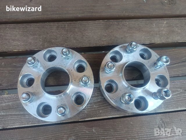 Чифт фланци 30 ММ. 5х114.3 60.1мм за Toyota/Lexus, снимка 1