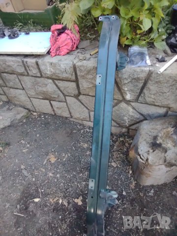 Мерцедес А 160 предна греда, снимка 4 - Части - 41809430