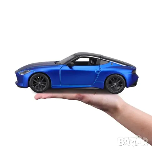 nissan z 2023 proto maisto 1/24, снимка 5 - Колекции - 48726432