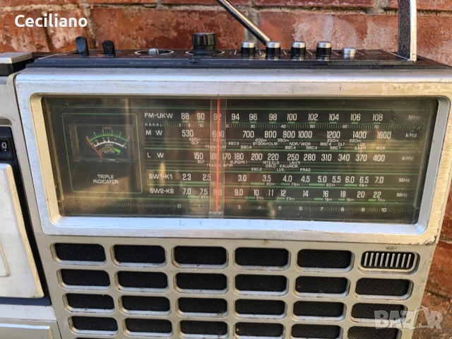 Радиокасетофон National Panasonic RQ554LDS, снимка 4 - Радиокасетофони, транзистори - 53653260