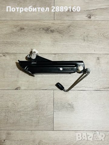 Оригинален крик за Mercedes SLK, CL, CLS, C, E, S class, снимка 6 - Аксесоари и консумативи - 39677135