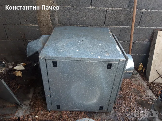 Продавам Вентилационен бокс 150евро имам 2 броя Тел 0892076827, снимка 2 - Резервни части за машини - 55826153
