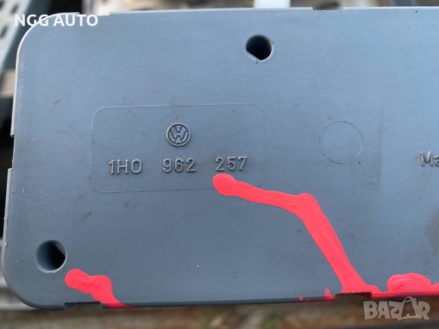 Вакуум помпа HELLA за централно заключване за VW, 1H0962257, 1H0 962 257, снимка 4 - Части - 40513085