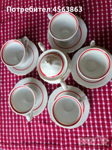 Порцеланов сервиз за чай